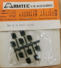 ARMTEC Set 2 1/76 Jerry Cans