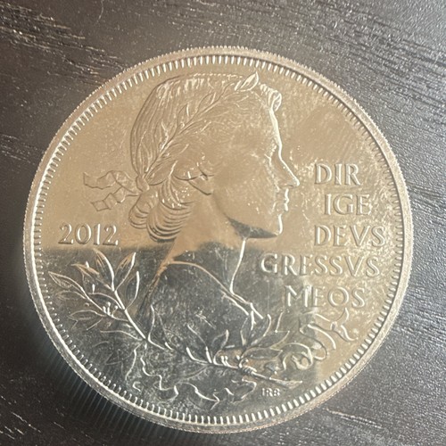 The royal mint - royal, £5