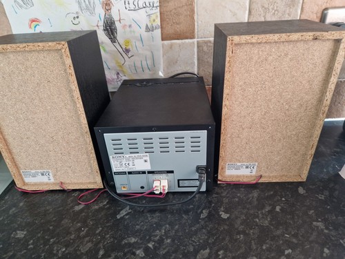 Sony player with - cd, speakers