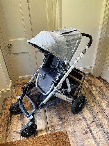 Uppababy vista with - , bassinet