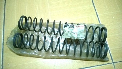 Yamaha 125cc rd125 spring - rd125,