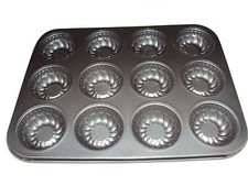 12 HOLE DESIGNER MUFFIN TRAY