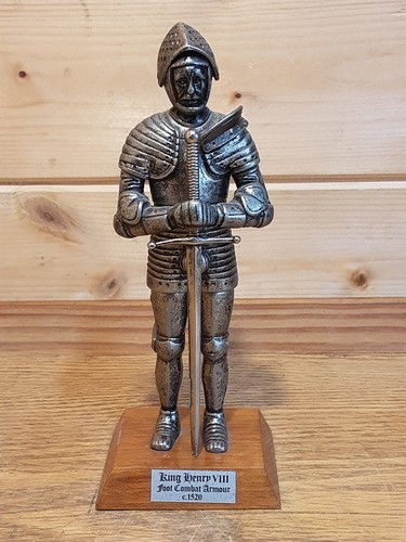 Old pewter king henry - an,