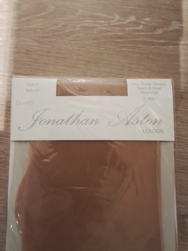 Jonathan aston seamed - jonathan,