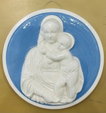 Della Robbia Style 9 Inch