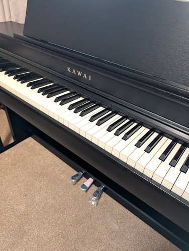 Kawai cn39b black key - kawai,