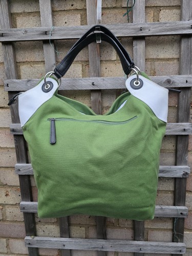Tula radley summer canvas - tula,