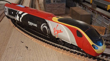 Hornby Virgin Alstom Pendolino