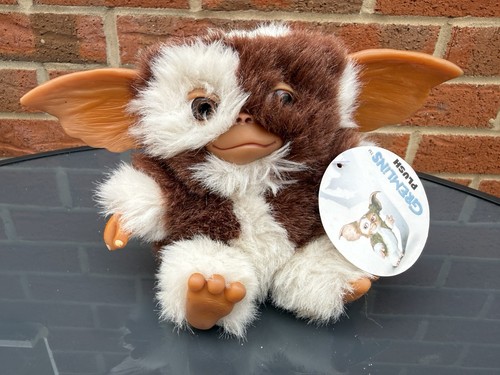 Neca gremlins gizmo plush - gizmo,