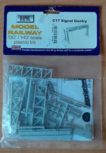 Dapol signal gantry - signal, oo