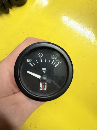 Stack oil temp - oil,