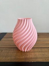 3D Printed Vase - Swirl Vase