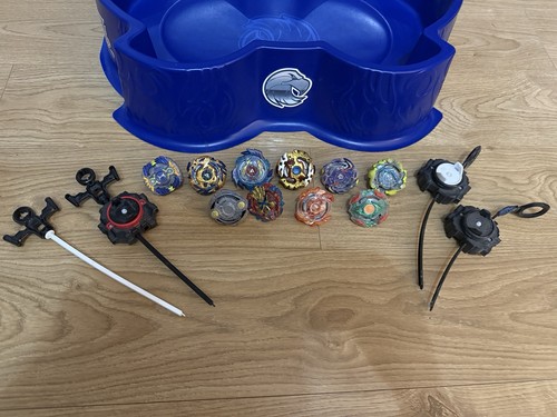 Beyblade stadium with assorted - beyblade,