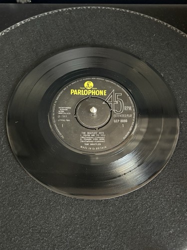 The beatles hits vinyl - 7”,