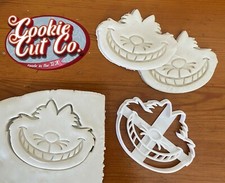 Cheshire cat cookie cutters - cat,