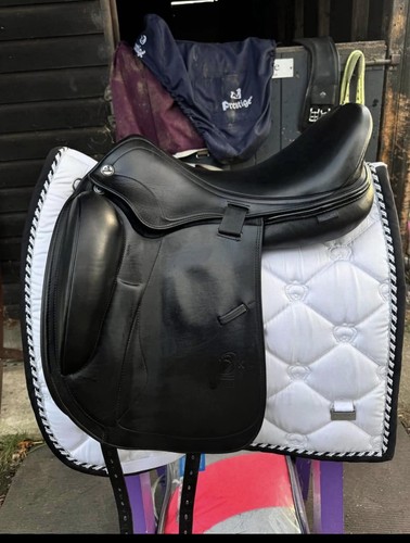 Prestige free dressage - x-d2, k-free
