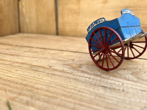 Britains vintage farm carts - britains,
