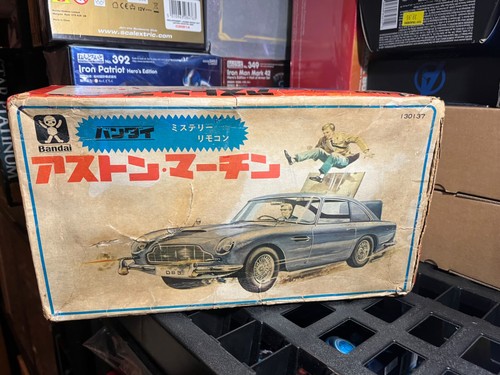 Bandai 007 aston martin - bandai,
