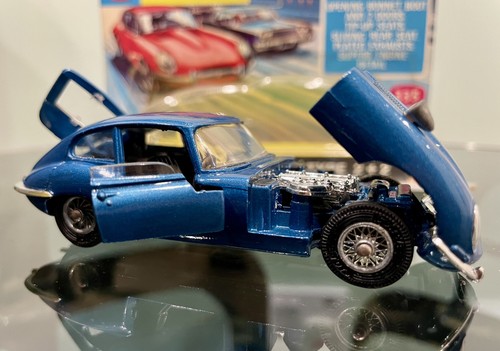 Corgi toys 335 - corgi, litre