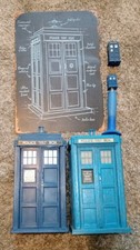 Doctor Who Tardis Bundle money box, pen, sign