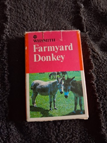 Complete vintage farmyard - complete,