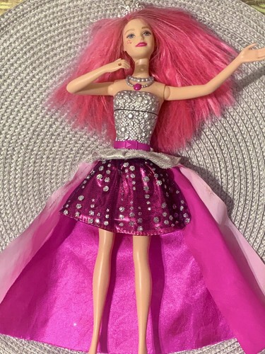 Barbie courtney rock royals - rock,