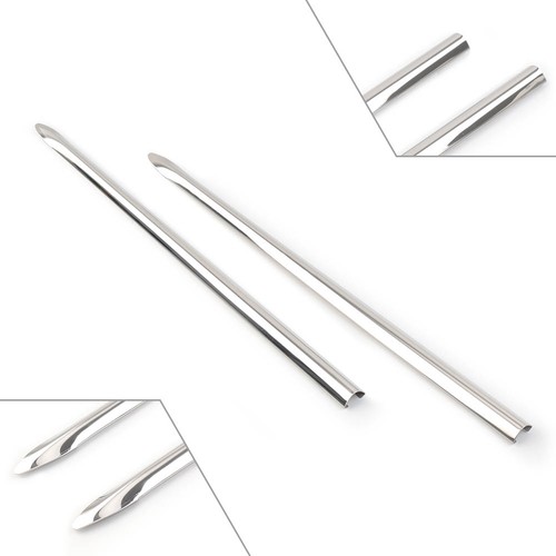 Front fender spear trim - front,