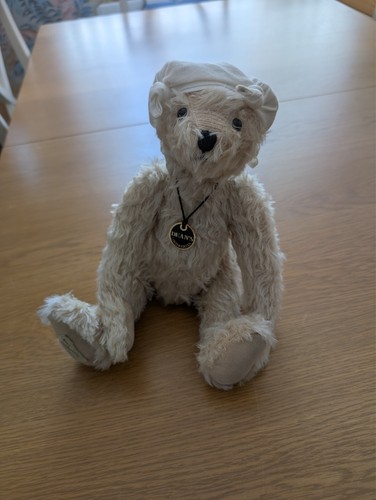 Old fashioned teddy - , bear