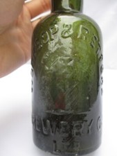 SUPERB GREEN MAJOR OAK TREE PICTORIAL BEER BOTTLE WORKSOP & RETFORD BREWERY
