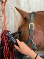 Bnwt safety yard stable - stable, cutter