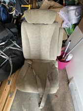 Nissan Elgrand E51 Seats