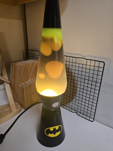 Batman lava motion volcano - batman, 16"