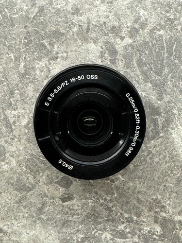 Sony 50mm 5 - 16-50mm, oss