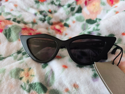 Vivienne westwood black cat - vivienne,