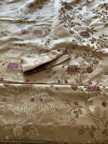 Long mostyns gold - long, floral