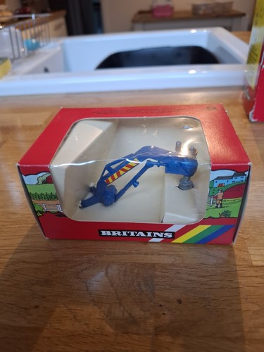 Britains farm toys tractor - toys,