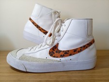 Nike Wmns Blazer Mid '77