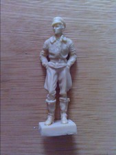Resin German Lufwaffe fighter pilot WW2 in 1:32  scale