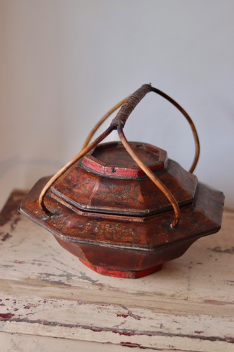 Antique chinese lacquer - antique,
