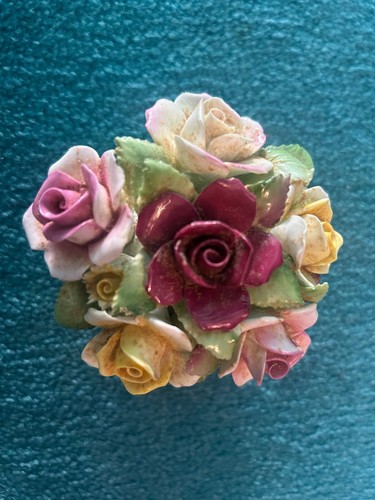 Royal doulton fine bone china - royal,
