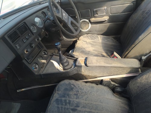 Left front seat - belt, mg