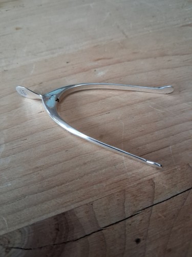 Art deco silver wishbone - art,