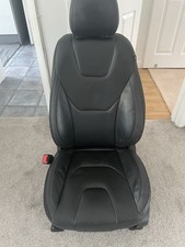 Ford Mondeo mk5  passenger side leather seat  good condition 