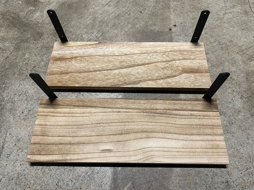 Set never hung wood - never,