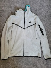 Nike Tech Fleece Hoodie Grey