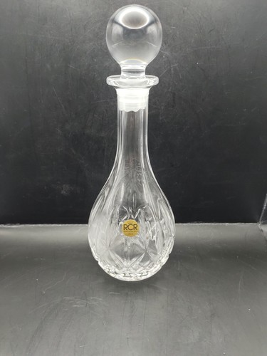 Royal crystal rock hand - royal, cut