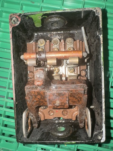 Vintage startet industrial - startet,