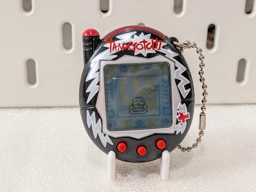 Tamagotchi connection 2004 - tamagotchi, v3