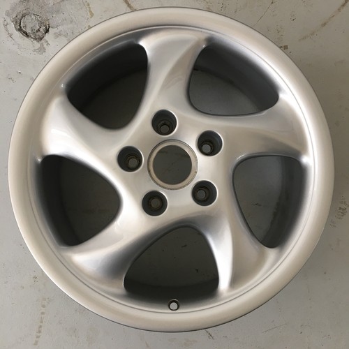 Porsche 993 wheel - porsche, rim