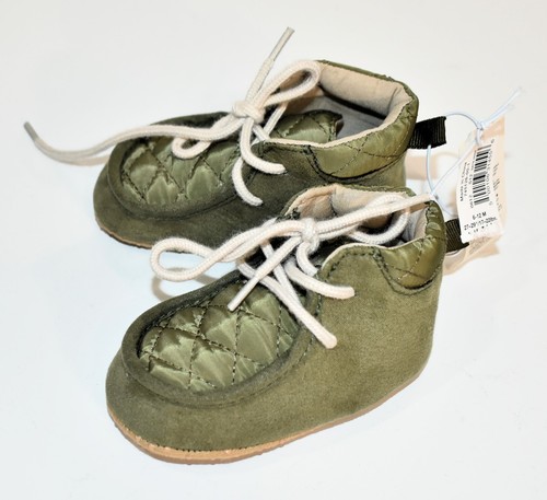 Old navy shoes - old,